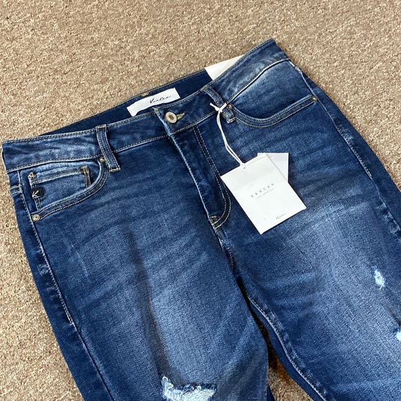 BOUTIQUE KanCan Distressed Mid Rise Super Skinny Jeans NEW! - Picture 3 of 6